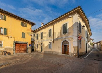 Edificio all\'aperto - Ufficio piazza Leonardo da Vinci
 
11, Vaprio d'Adda - foto 19