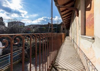 Balcone - Rustico Via XX Settembre
 
6, Cairate - foto 1