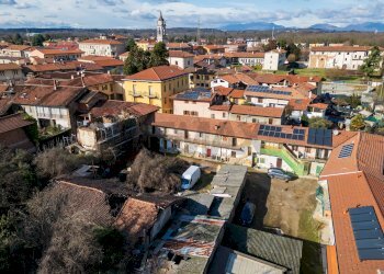 Edificio all\'aperto - Rustico Via XX Settembre
 
6, Cairate - foto 15