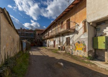 Edificio all\'aperto - Rustico Via XX Settembre
 
6, Cairate - foto 19