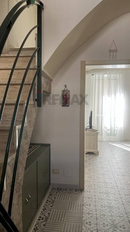 Scale - Casa semi indipendente via Azzolini, Avola - foto 3