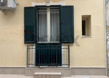 Edificio all\'aperto - Casa semi indipendente via Azzolini, Avola - foto 31