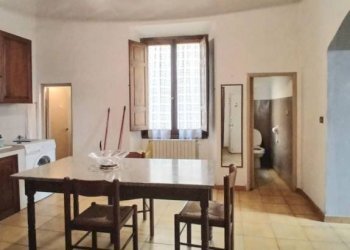 Salone - Appartamento Borgo San Iacopo, 28, Firenze (zona Oltrarno) - foto 10