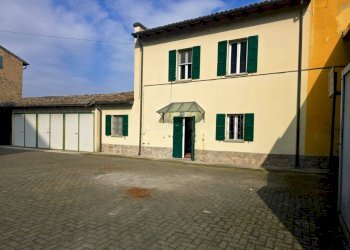 Cortile interno - Rustic strada Baganzola, SN, Parma - photo 5