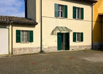 Facciata - Rustic strada Baganzola, SN, Parma - photo 6