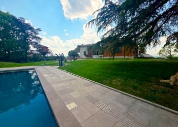 Piscina - Villa Collecchio - photo 10
