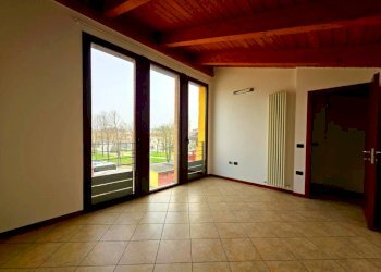 Camera da letto - Quadrilocale viale Dante, Medesano - foto 16