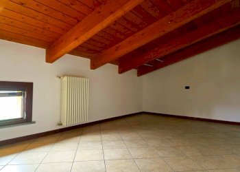 Camera da letto - Quadrilocale viale Dante, Medesano - foto 17