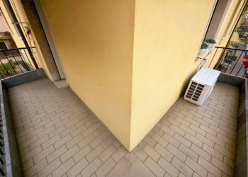 Balcone - Appartamento strada Nino Bixio, Parma (zona Oltretorrente) - foto 12