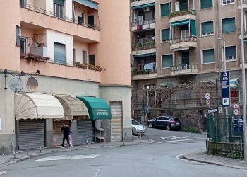 photo-2026-03-08-17-44-54 (1) - Negozio via borgaratti, Genova (zona Borgoratti) - foto 2