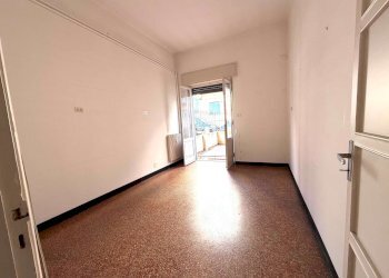 img_0677 - Bilocale via Annibale Passaggi, Genova (zona San Martino) - foto 1