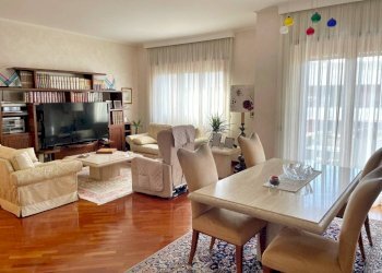 Salone - Quadrilocale via Enrico Albanese, Roma - foto 2