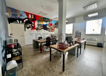 Ufficio - Office Via de Nicola
 
8, San Giuliano Milanese - photo 1