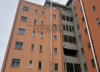 Edificio all\'aperto - Office Via de Nicola
 
8, San Giuliano Milanese - photo 2