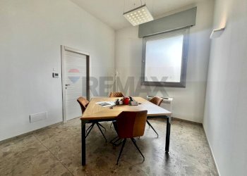 Sala da pranzo - Office Via de Nicola
 
8, San Giuliano Milanese - photo 12
