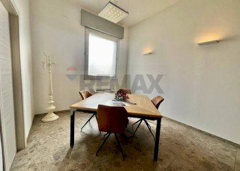 Sala da pranzo - Office Via de Nicola
 
8, San Giuliano Milanese - photo 14