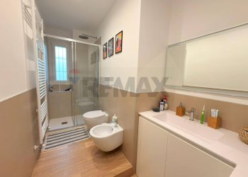 Bagno - Trilocale via papa giovanni XXIII
 
5, Peschiera Borromeo - foto 16