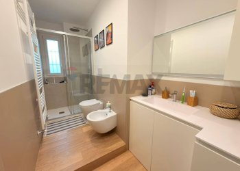 Bagno - Trilocale via papa giovanni XXIII
 
5, Peschiera Borromeo - foto 17