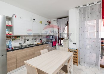 Cucina - Bilocale via bambini di beslan, San Giuliano Milanese - foto 3