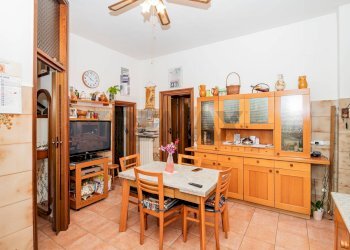 Sala da pranzo - Villa VIA DEI GIGANTI
 
25, San Giuliano Milanese - foto 6