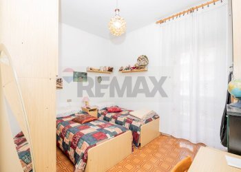 Camera / camera da letto - Villa VIA DEI GIGANTI
 
25, San Giuliano Milanese - foto 15