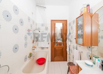 Bagno - Villa VIA DEI GIGANTI
 
25, San Giuliano Milanese - foto 22