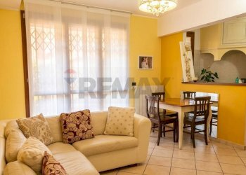 Sala da pranzo - Bilocale via privata caduti sul lavoro
 
15, San Giuliano Milanese - foto 1