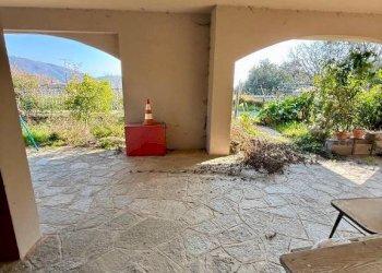 Veranda - Villa via Antica Romana, Castiglione Chiavarese - foto 13