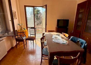 Salone - Villa via Antica Romana, Castiglione Chiavarese - foto 28