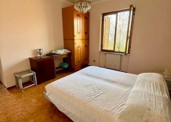 Camera da letto - Villa via Antica Romana, Castiglione Chiavarese - foto 30
