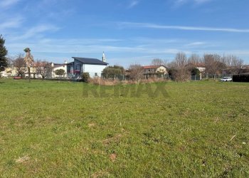 Giardino - Building land VIA ROVAREDO
 
30, Pasian di Prato - photo 14