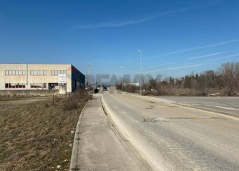 Edificio all\'aperto - Building land VIA PIER PAOLO PASOLINI
8, Pradamano - photo 7