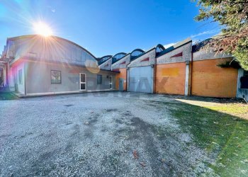 Casa all\'aperto - Capannone Via Della Croce
 
45, Campoformido - foto 2