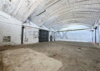 Parcheggio - Capannone Via Della Croce
 
45, Campoformido - foto 8