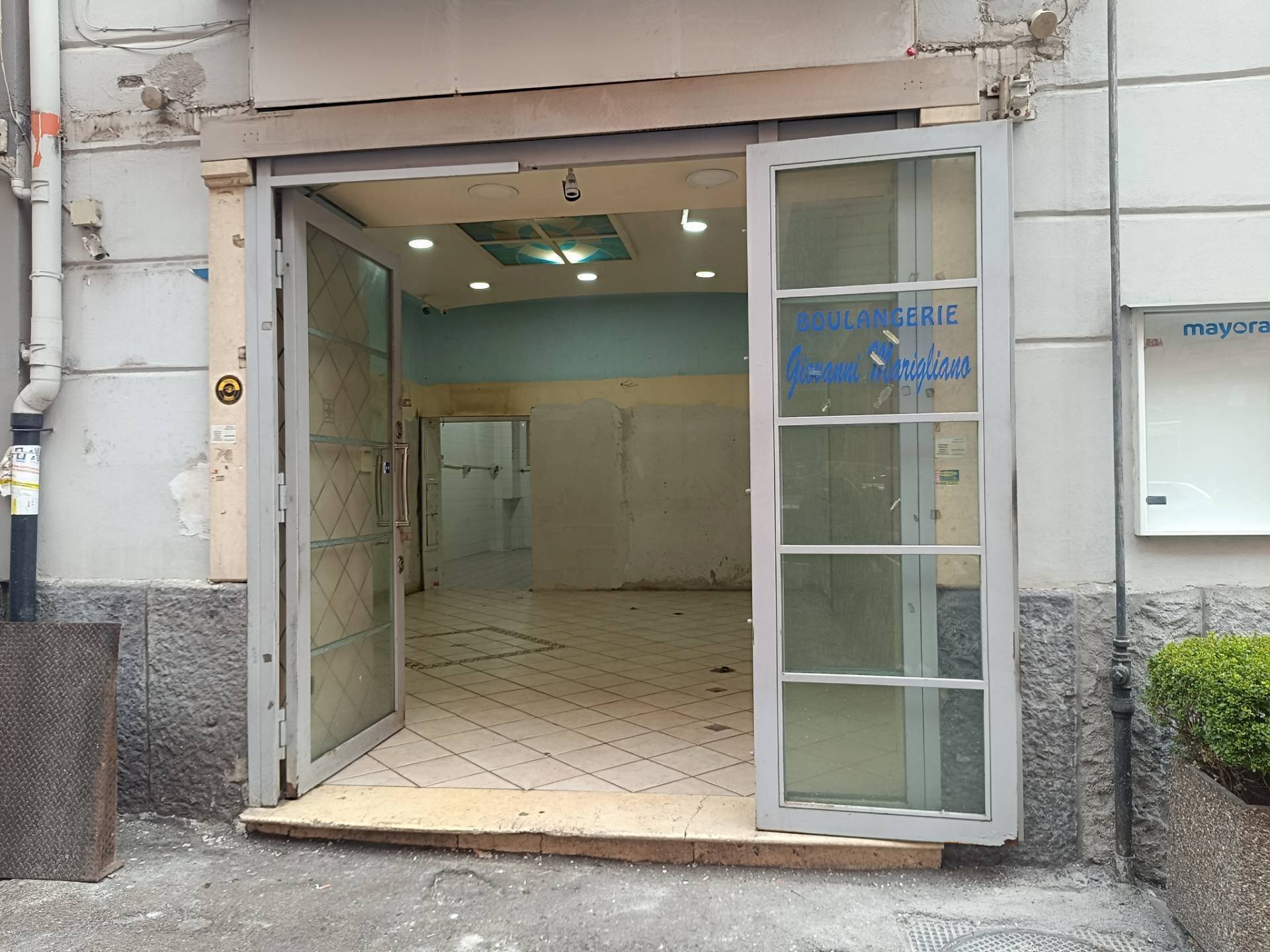 Foto 2 - Negozio Via Nazionale
 
87, Napoli - foto 2