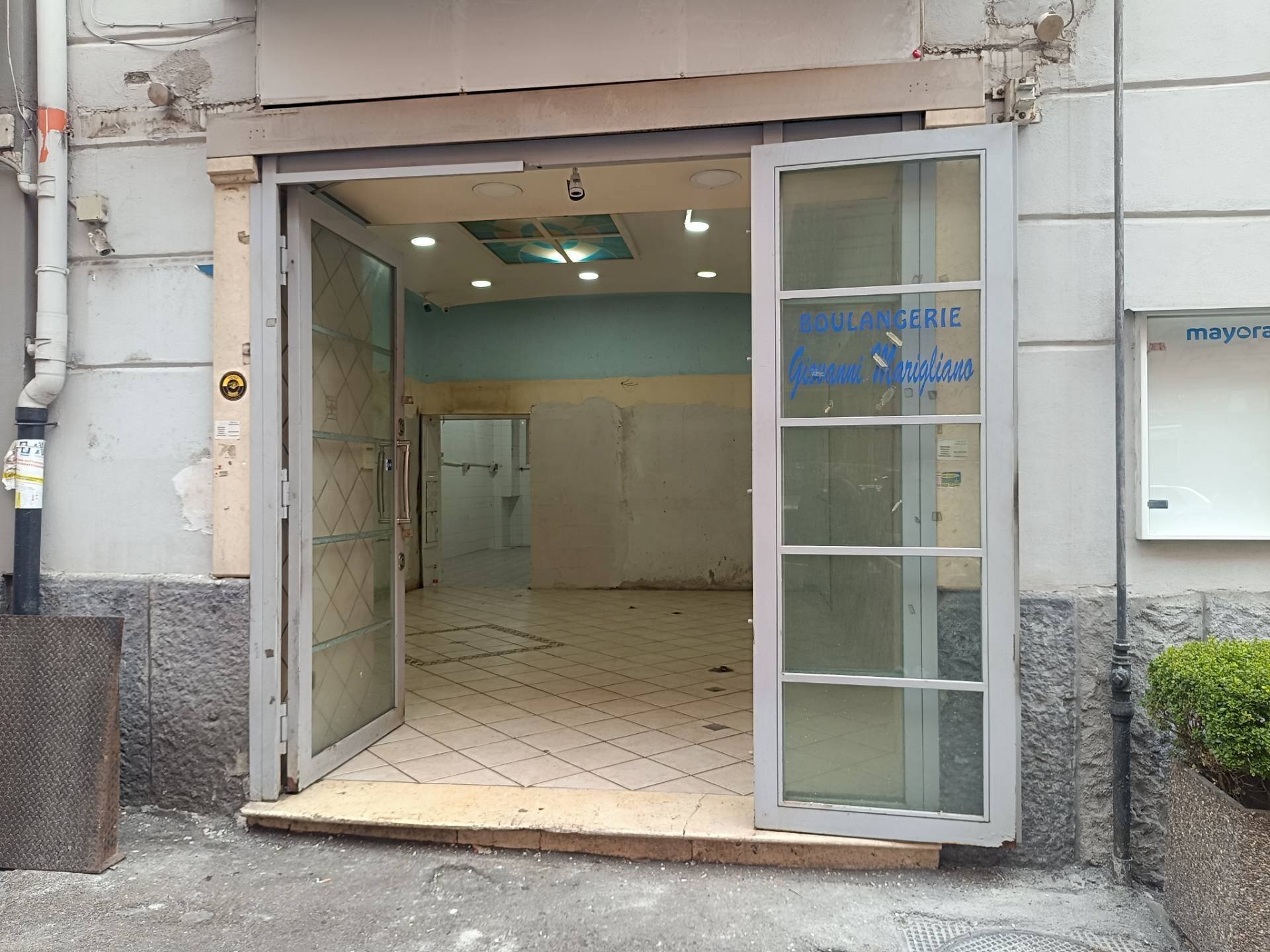 Foto 3 - Negozio Via Nazionale
 
87, Napoli - foto 3