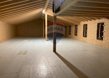 Parcheggio - Agriturismo argine secchia sud
20, Quistello - photo 29