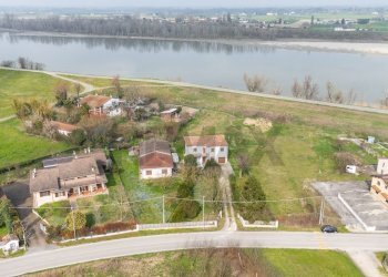 Vista dell\'acqua - Villa via bardelle
 
209, San Benedetto Po - photo 2