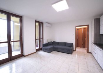 Soggiorno - Bilocale via Anna Maria Mozzoni, Bubbiano - foto 5