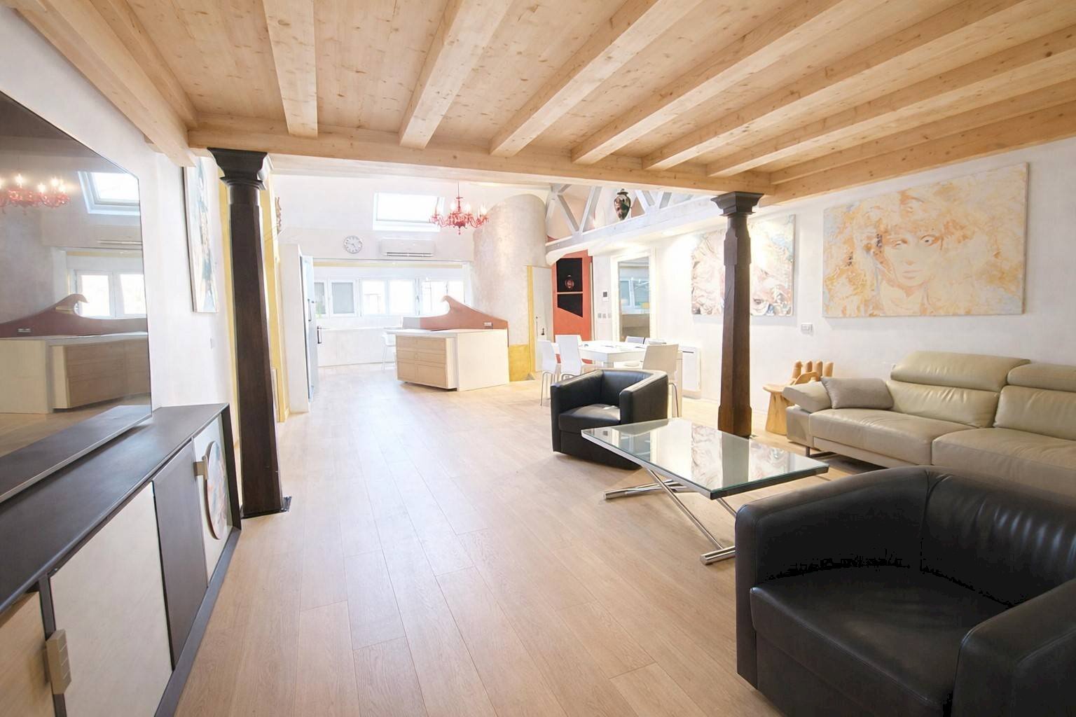 Foto 1 - Commercial Premises VIA LOMBARDIA, Castel San Pietro Terme - photo 1