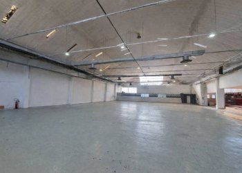 Interno non residenziale - Capannone via Giovanni Keplero, 19, Pero - foto 5