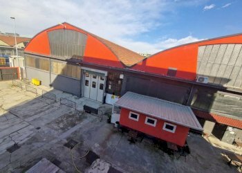 Facciata - Capannone via Giovanni Keplero, 19, Pero - foto 13