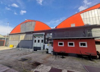 Facciata - Shed via Giovanni Keplero, 19, Pero - photo 27