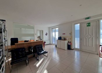 Ufficio - Office via Alcide De Gasperi, Lainate - photo 6