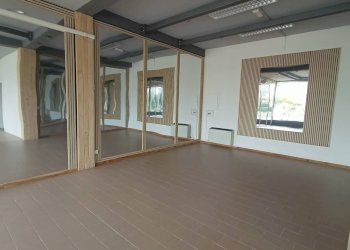 Foto 1 - Commercial Activity via Rossini, Casciana Terme Lari - photo 1