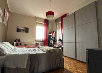 Camera da letto - Appartamento via Francesco Saverio Nitti, 30, Torino (zona Mirafiori Nord) - foto 19