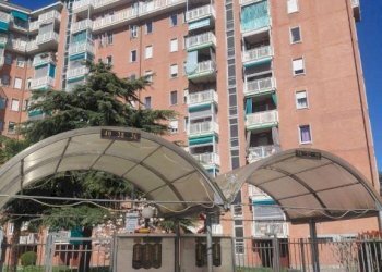 Facciata - Appartamento via Francesco Saverio Nitti, 30, Torino (zona Mirafiori Nord) - foto 31