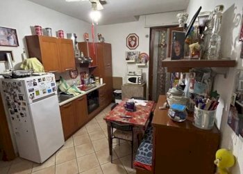 Cucina - Bilocale via Cimabue, 8, Torino (zona Mirafiori Nord) - foto 8
