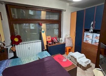 Camera da letto - Bilocale via Cimabue, 8, Torino (zona Mirafiori Nord) - foto 16