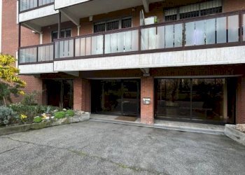 Facciata - Two-room apartment via Cimabue, 8, Torino (neighborhood Mirafiori Nord) - photo 4